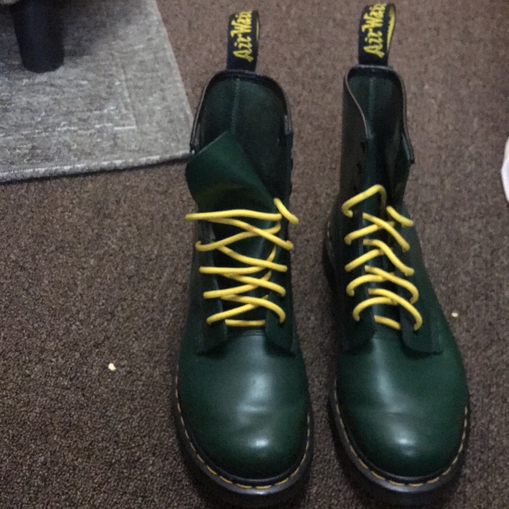 Doc Marten Boots-Green